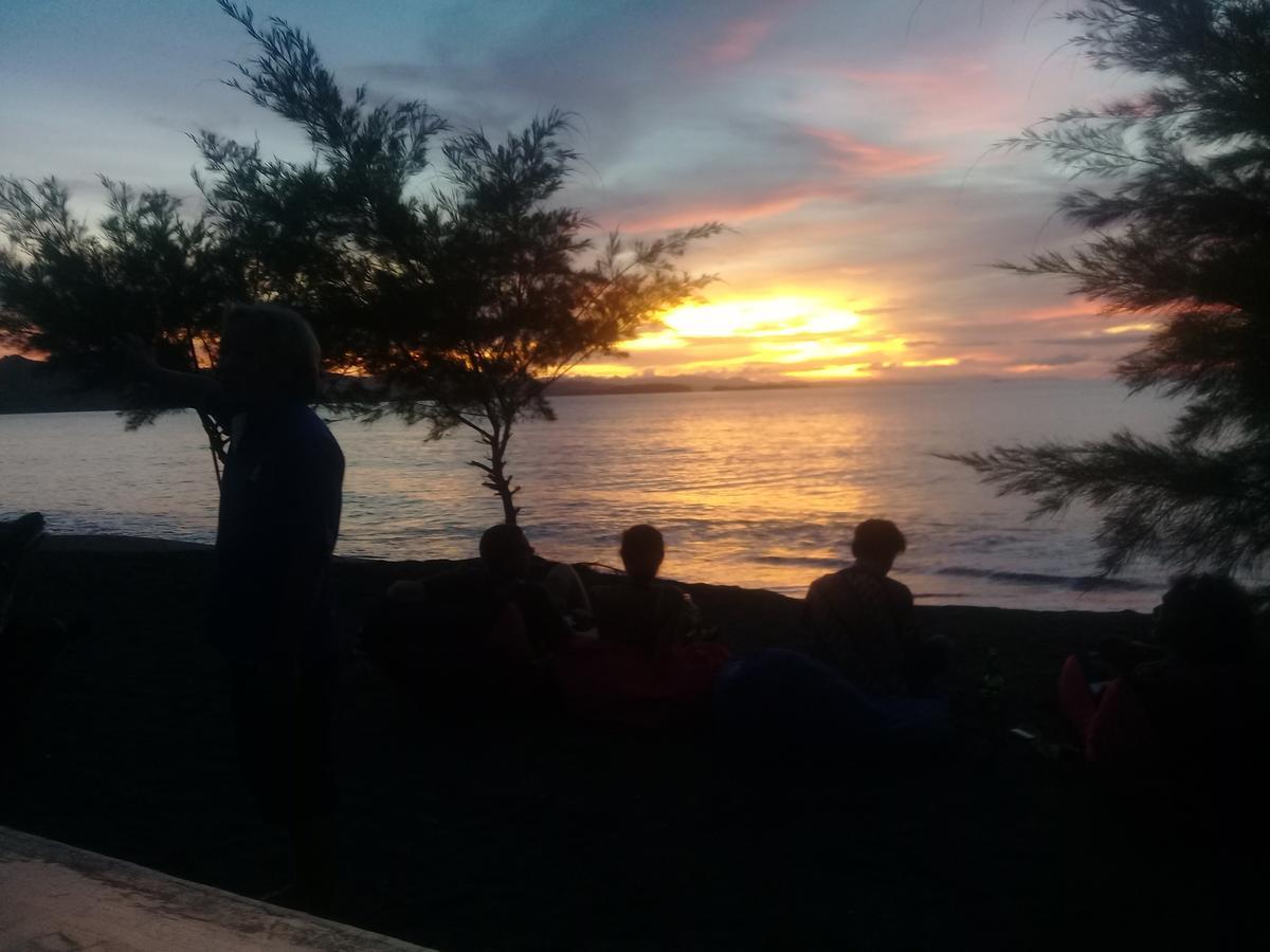 Lombok Sunset Hideaway Hotell Lembar  Exteriör bild